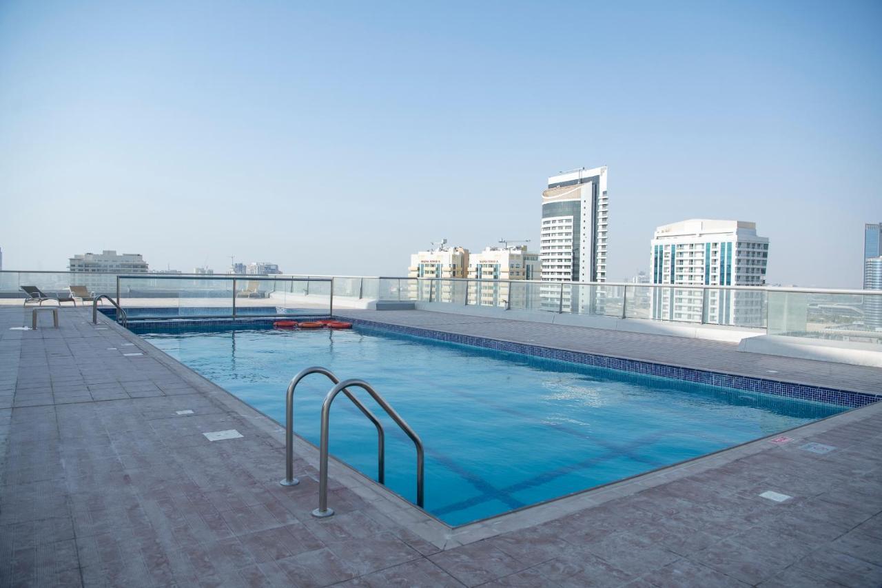 Studio In The Heart Of Sports City -Great View & Amenities! Dubaj Zewnętrze zdjęcie